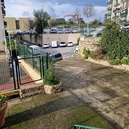 Proche Centre-ville Parking Gratuit 阿雅克肖
