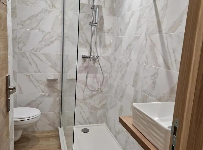 Proche Centre-ville Parking Gratuit * Ajaccio (Corsica)