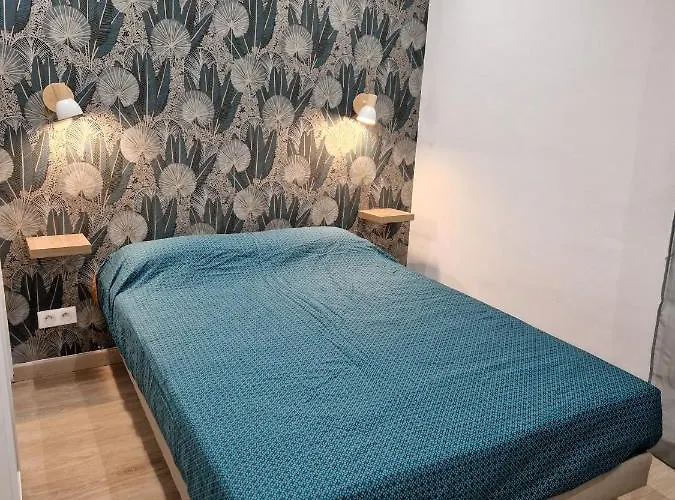 Proche Centre-ville Parking Gratuit Apartment *