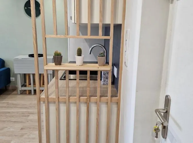 Proche Centre-ville Parking Gratuit